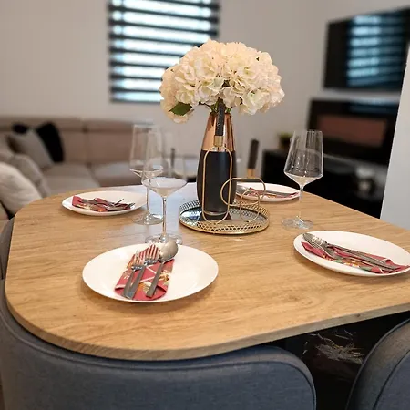 Meraki Two Bedrooms